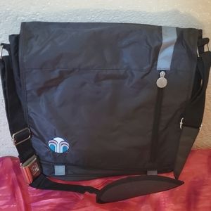 New NuSkin Laptop Bag